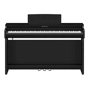Yamaha CLP825 Digital Piano in Black