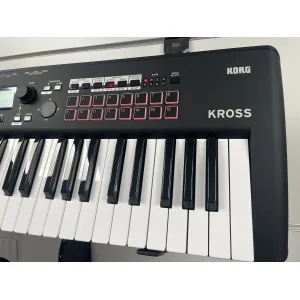 Thumbnail 3 of Korg Pre-Owned Kross 61 Key Music Workstation