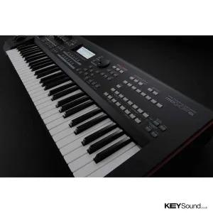 Thumbnail 4 of Yamaha MOXF6 Synthesizer