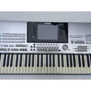Thumbnail 3 of Yamaha Tyros Arranger Keyboard