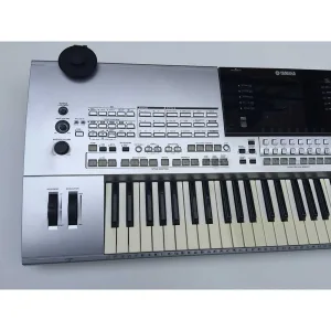 Thumbnail 2 of Yamaha Tyros Arranger Keyboard